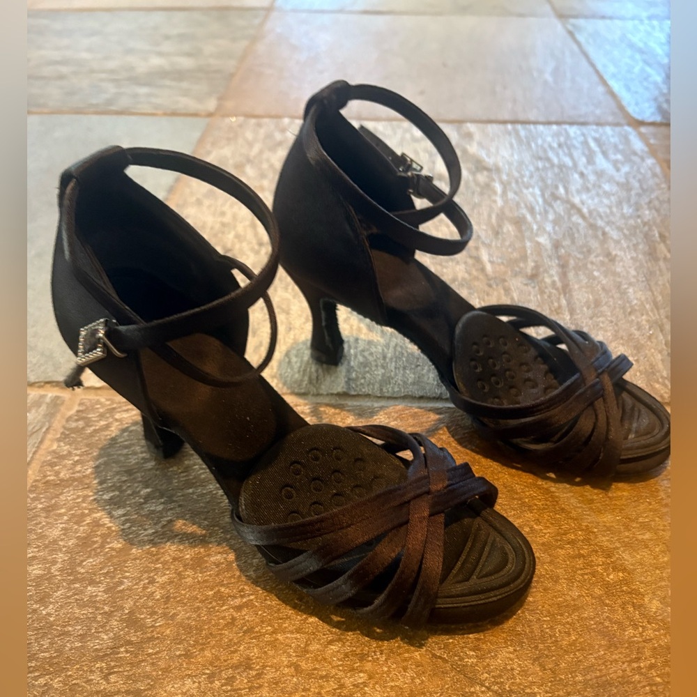 Latin dance heel. Elegant Black Strappy Heels